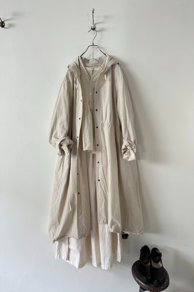 Coat  (Ivory, Khaki)